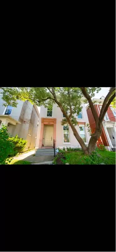Main picture of 1033 S Brook St