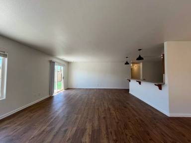 Main picture of 1665 Aldo Way