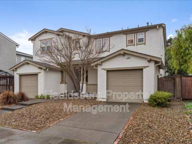 Main picture of 300 Bouquet Cir