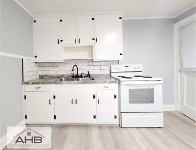 Main picture of 426 S Beaumont Ave