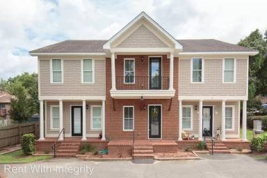 Main picture of 717 N Calhoun St
