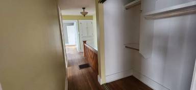 Main picture of 329 S Belmont St