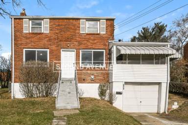 Main picture of 624 Sara Ln