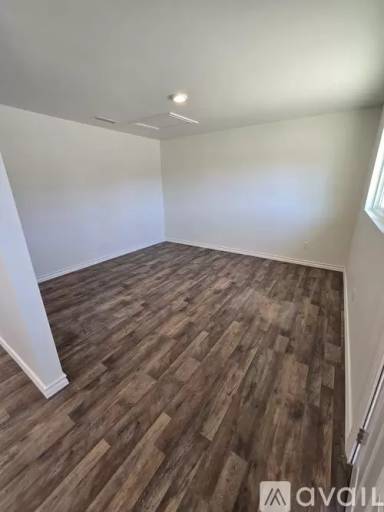 Main picture of 314 S Birch Ave