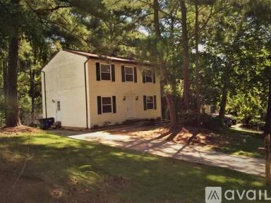 Main picture of 2408 Cavalier St