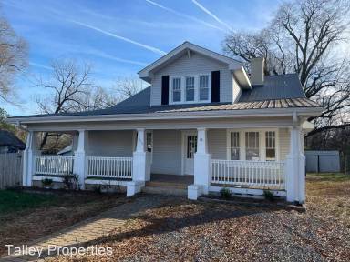 Main picture of 1615 Lowder St