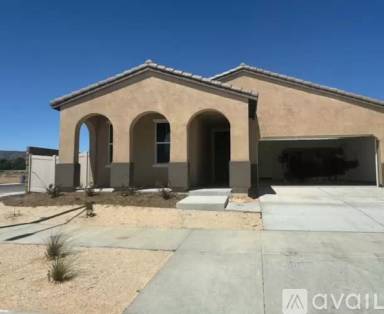 Main picture of 43815 61st St W