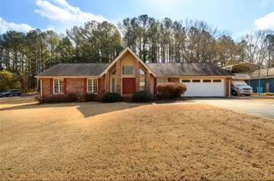 Main picture of 4304 Riverside Dr SW