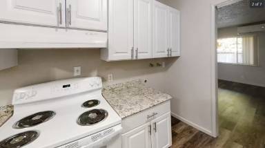 Main picture of 2229-2235 W Princeton Ave