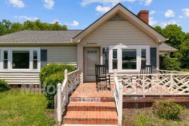 Main picture of 1403 N Ellis Ave