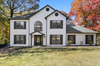 Main picture of 2091 Winsburg Way NW