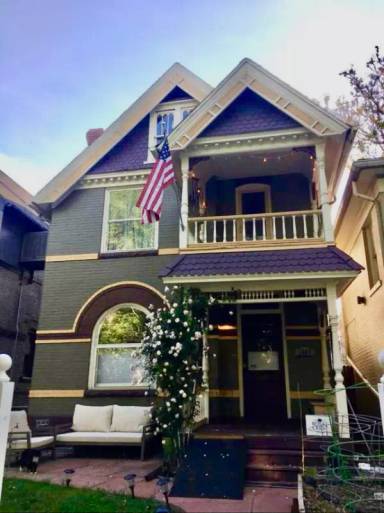 Main picture of 1369 Clayton St
