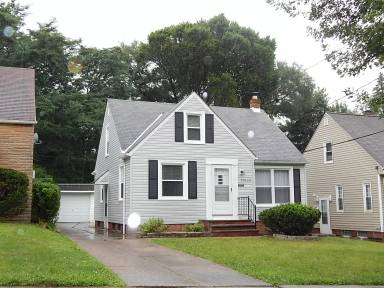 Main picture of 19602 Maple Heights Blvd