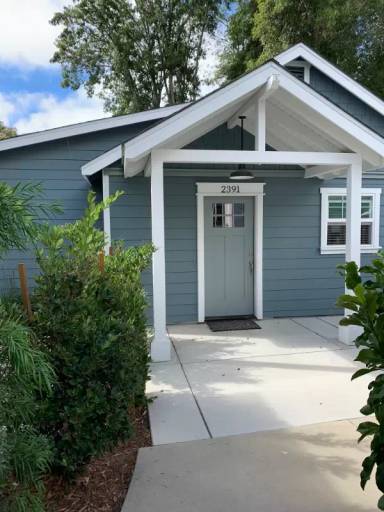 Main picture of 2391 Lawton Ave