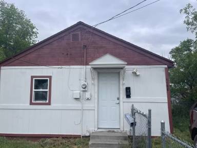 Main picture of 1106 5th Ave S