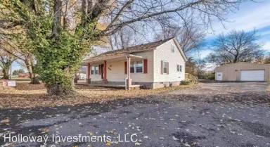 Main picture of 303 Pepper St