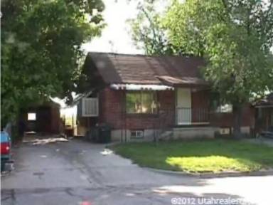 Main picture of 2915 Madison Ave