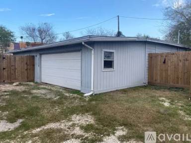 Main picture of 1530 Daly Dr