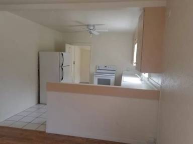 Main picture of 1206 Main St
