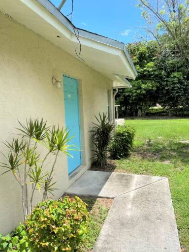 Main picture of 304 S 14th St