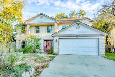 Main picture of 13233 Briar Hollow Dr