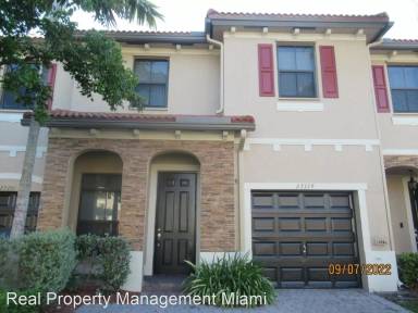 Main picture of 23379 SW 113th Pass