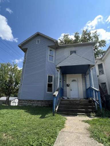 Main picture of 172 Hamline Ave