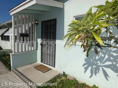 Main picture of 8133 College Ave