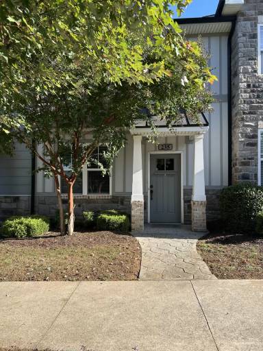 Main picture of 243 Capstone Dr