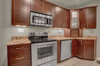 Main picture of 2308 E Fairmount Ave