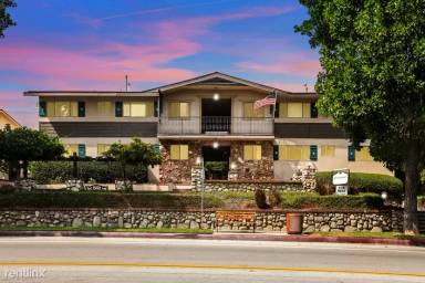 Main picture of Jacaranda Apartments