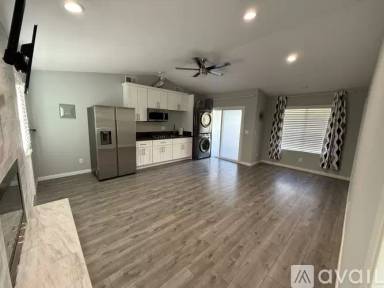 Main picture of 1611 Dana Point Ct