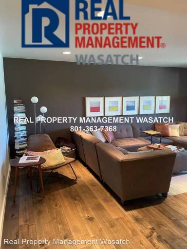 Main picture of 6920 S 775 E
