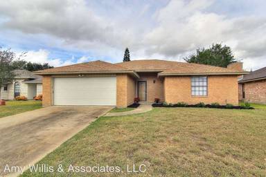 Main picture of 3021 Twin Creek Dr