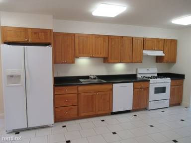Main picture of 2385 FOLSOM Apartments