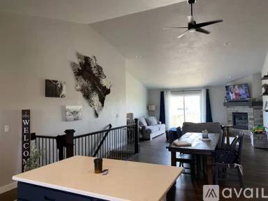 Main picture of 5627 Yosemite Ln