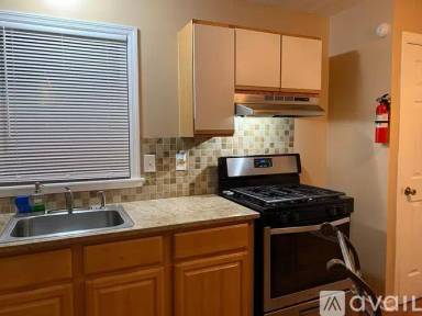 Main picture of 242 Myrtle Ave