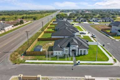 Main picture of 1602 Isra Dr