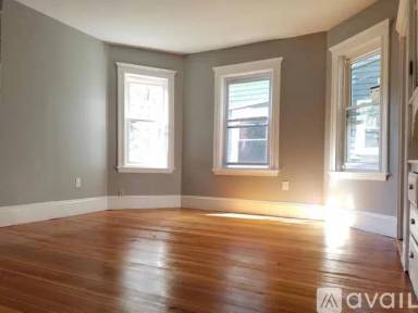 Main picture of 98 Topliff St