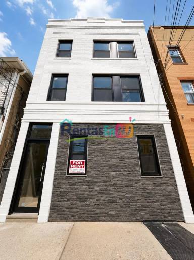 Main picture of 529 E Jersey St