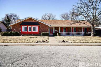 Main picture of 3520 Bremond Dr