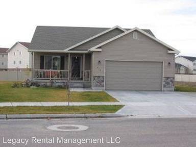 Main picture of 310 Oaktrail Dr
