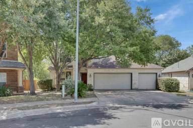 Main picture of 10616 Big Thicket Dr