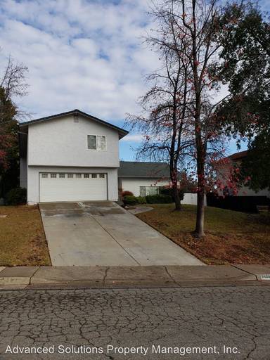 Main picture of 3428 Cessna Dr