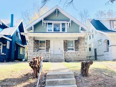 Main picture of 4247 S Benton Ave
