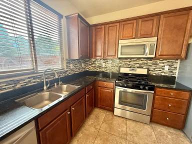 Main picture of 1661 Panorama Dr