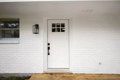 Main picture of 206 S Haswell Dr