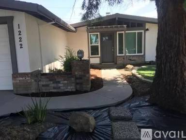 Main picture of 1222 Palamos Ave