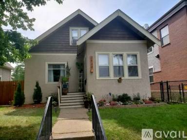 Main picture of 3820 3rd Ave S