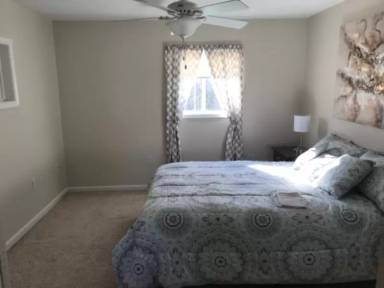 Main picture of 275 Pleasant Dr